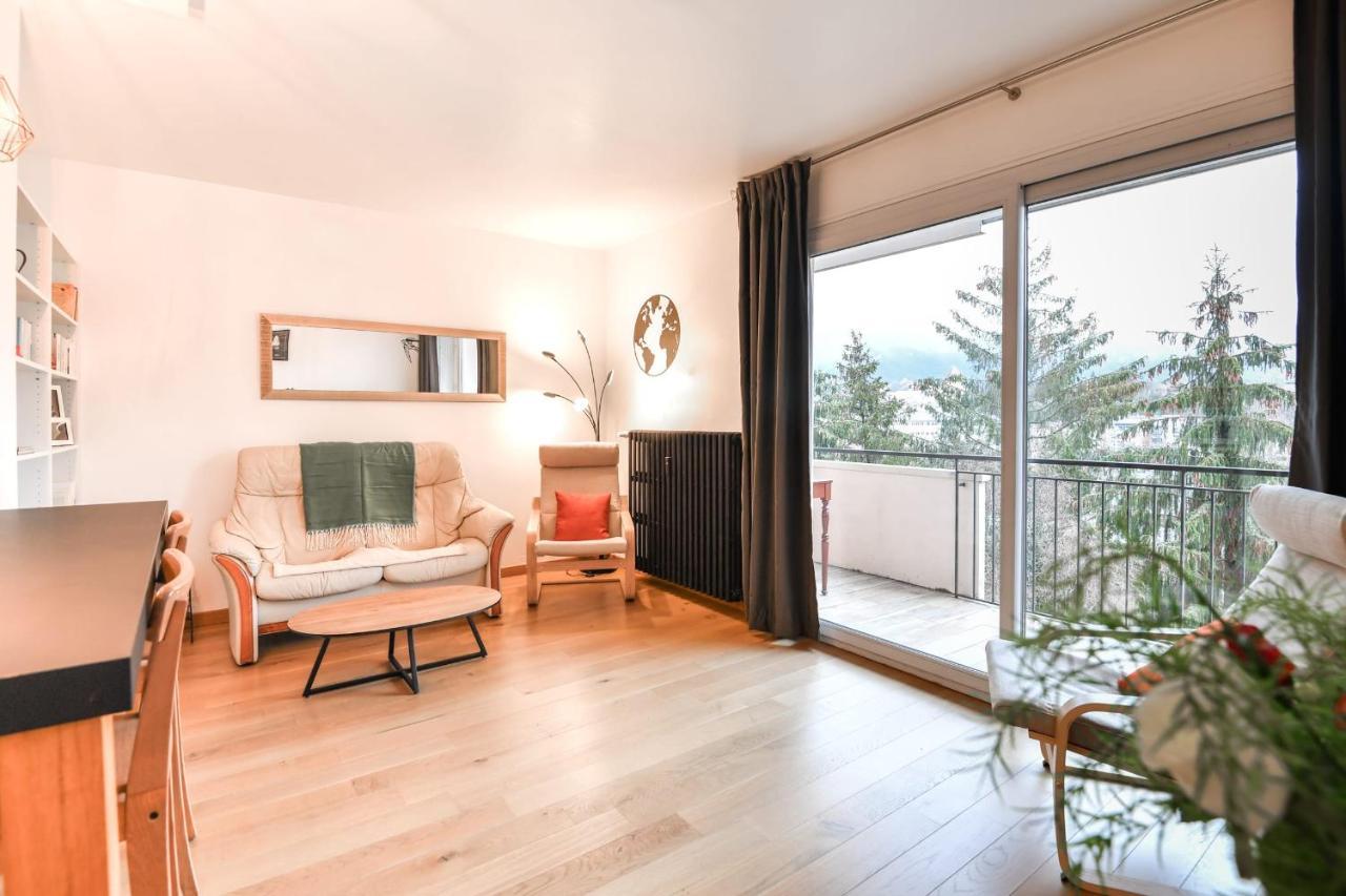 Nice Apartment With Balcony Very Close To The City Center Annecy Exterior photo
