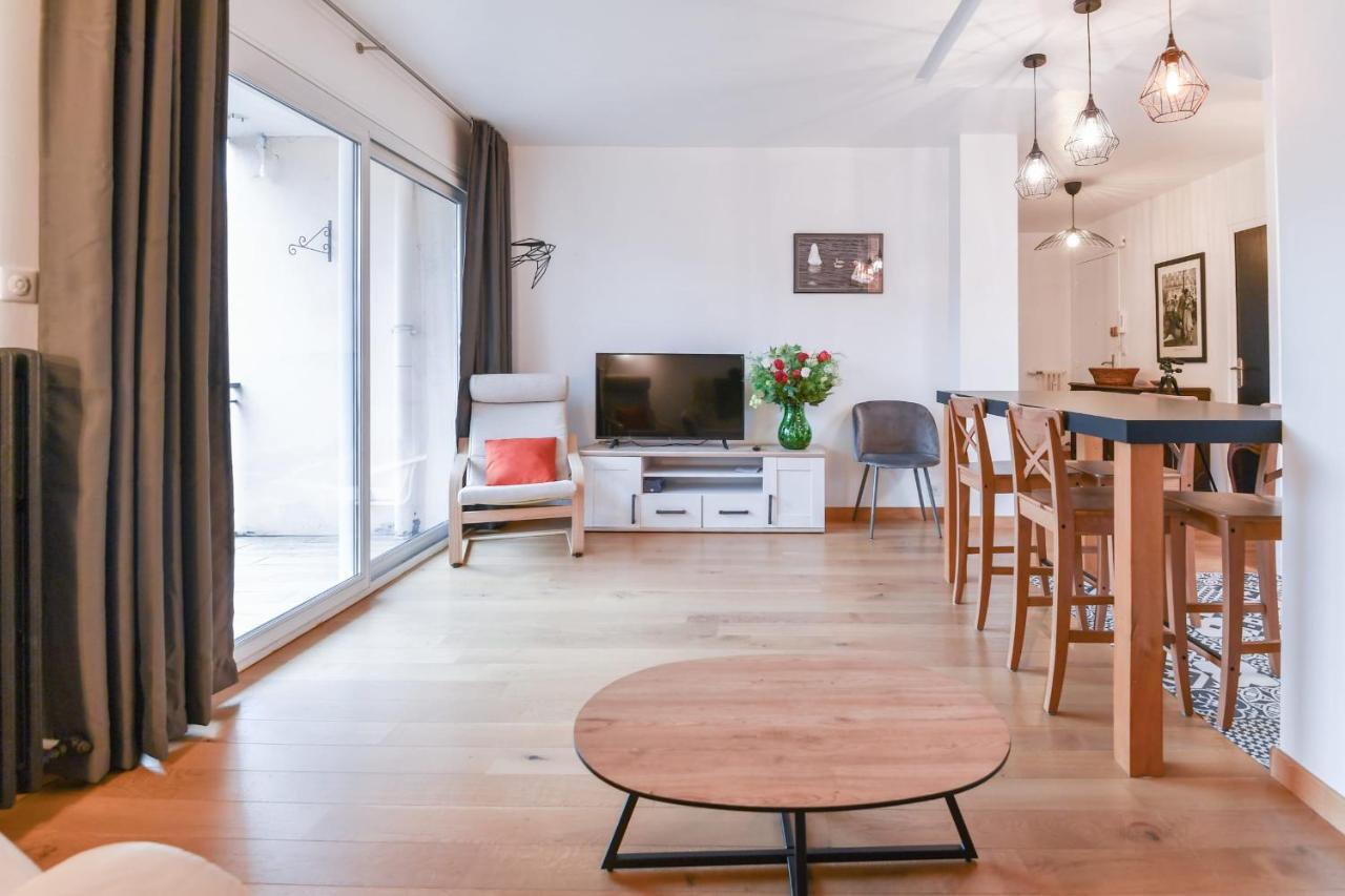 Nice Apartment With Balcony Very Close To The City Center Annecy Exterior photo