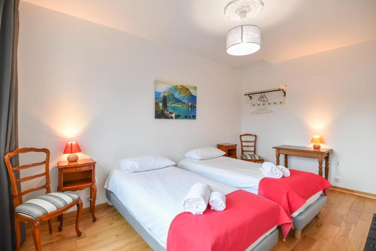 Nice Apartment With Balcony Very Close To The City Center Annecy Exterior photo