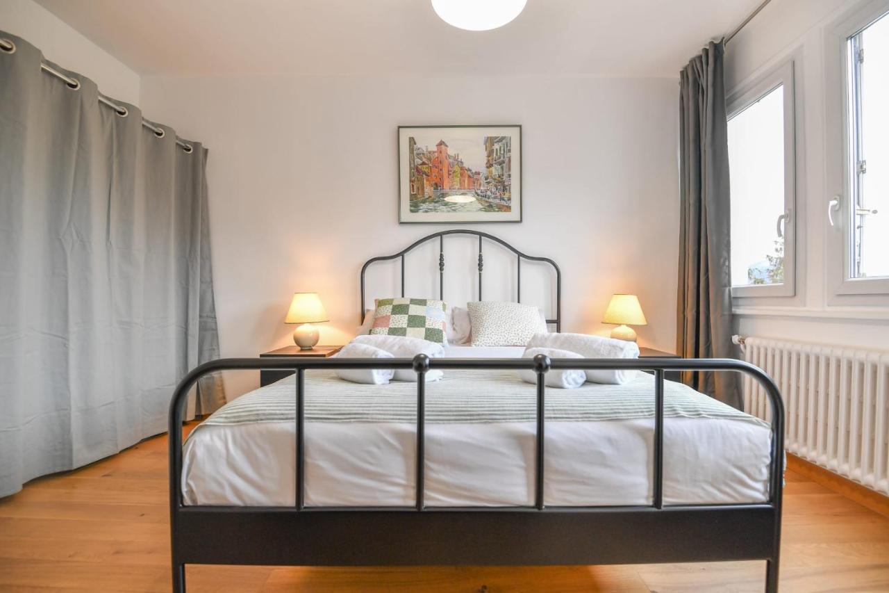 Nice Apartment With Balcony Very Close To The City Center Annecy Exterior photo