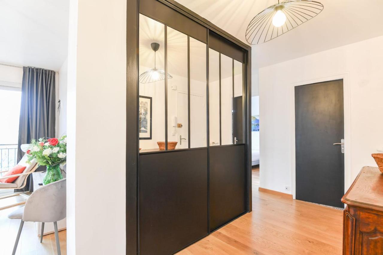 Nice Apartment With Balcony Very Close To The City Center Annecy Exterior photo